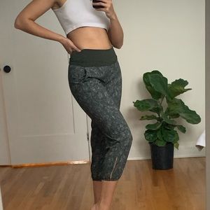 Lululemon Ohm Pant Gator Green Discontinued